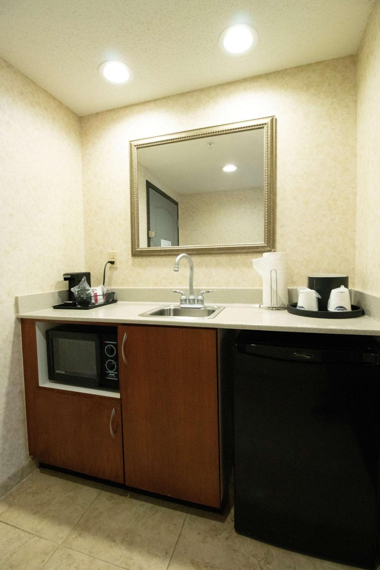 Hampton & Richmond/virginia Center 3*